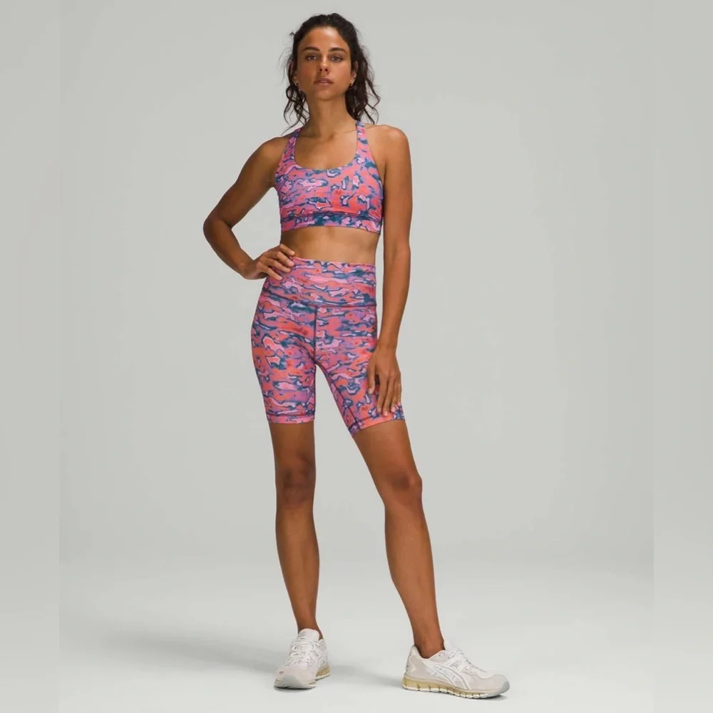 Lululemon Energy Bra - Picture 2 of 7